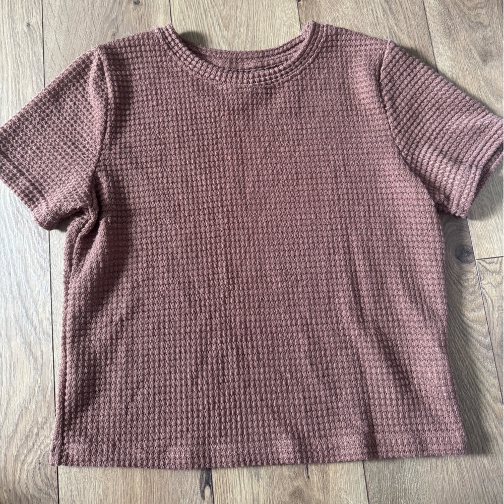 Textured Short Sleeve Top in Mauve